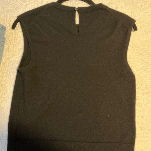 J. CREW Black, Cashmere, Shrunken Sleeveless, Sz S - Picture 1 of 2